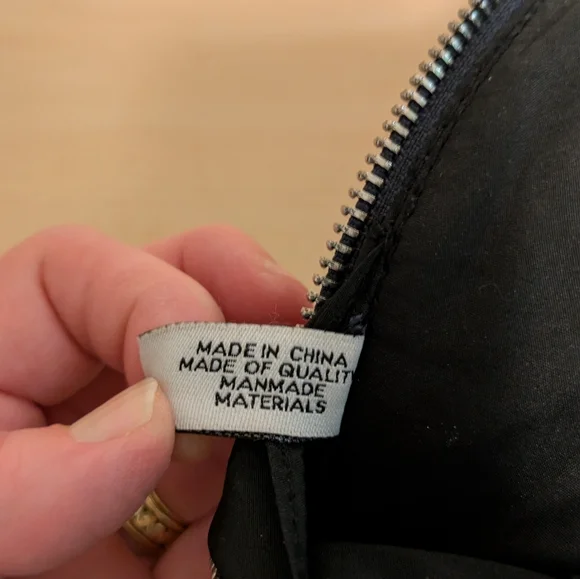 Nine West Elegant Navy Handbag with Bow Accent - Picture 7 of 9